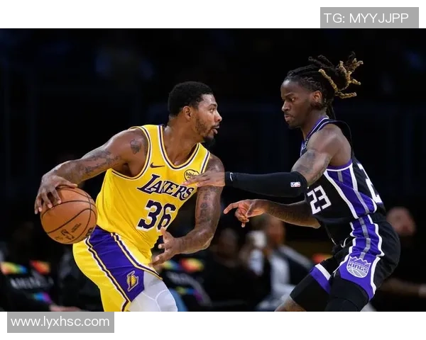 湖人对阵魔术精彩比赛直播全程回顾与分析尽在此处