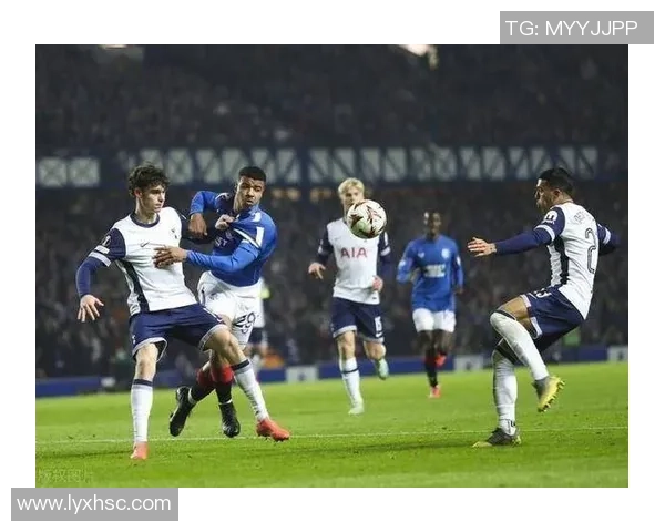 热刺与南安普顿阵容分析及比赛前瞻全面解读